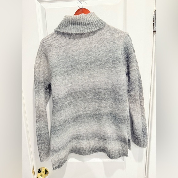 Simply Vera Vera Wang Soft Knit Sweater - Picture 3 of 4